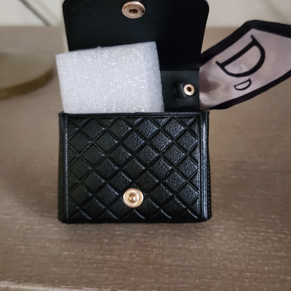 Elegant Black Quilted Mini Bag with Gold Accents - Picture 3 of 3